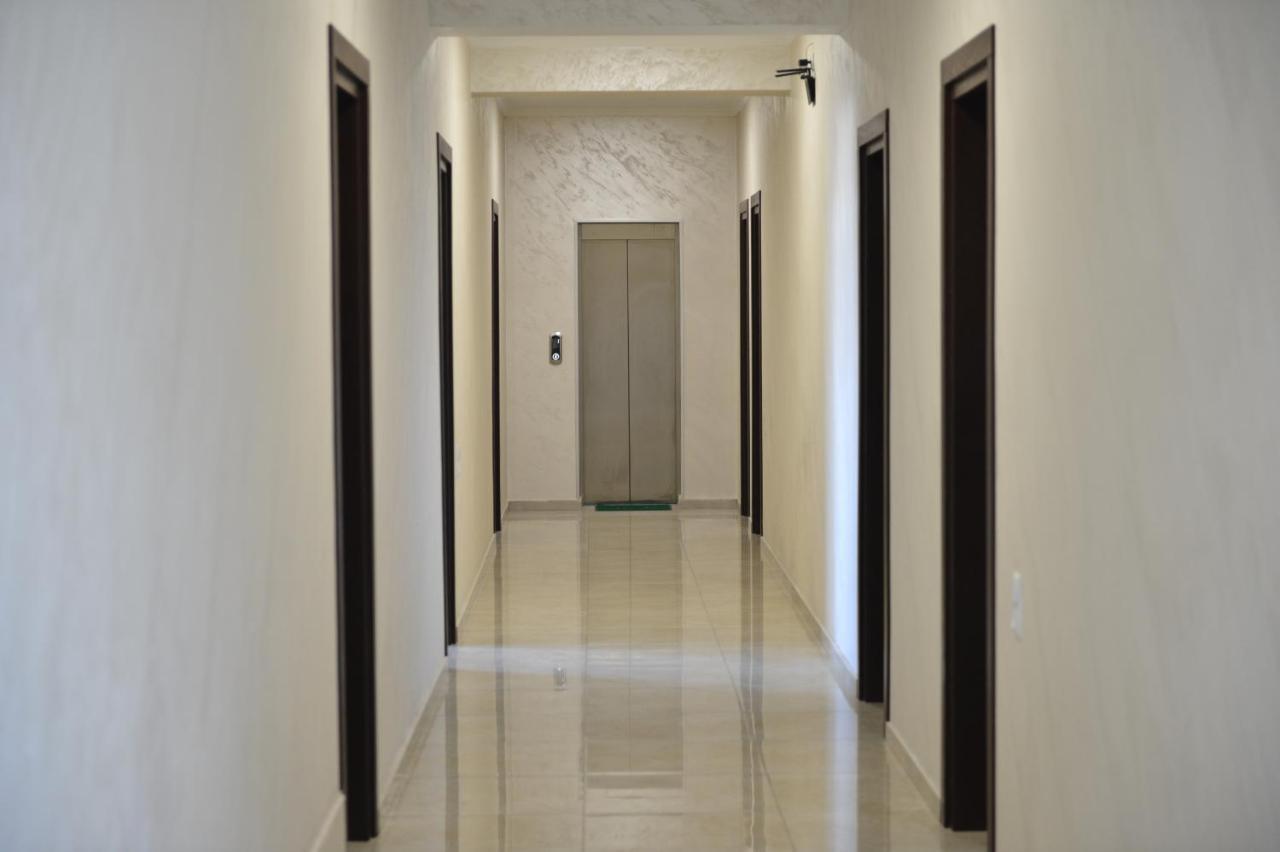Green Hotel باتومي المظهر الخارجي الصورة
